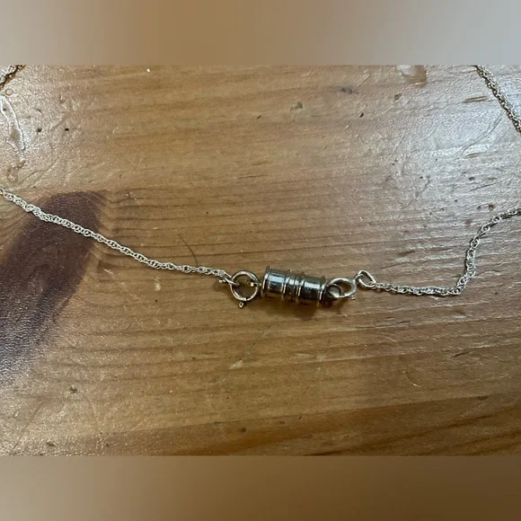 Colman company for Black Hills. Vintage 18”’inch chain ad pendant - Picture 6 of 9